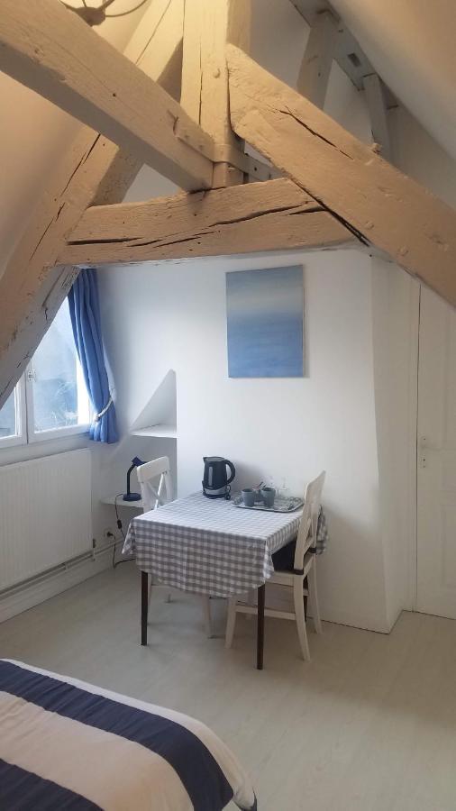 Bed and Breakfast Manoir De L'As De Trefle Isneauville Exterior foto
