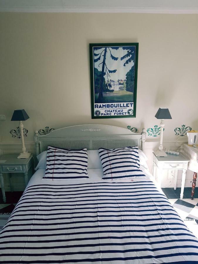 Bed and Breakfast Manoir De L'As De Trefle Isneauville Exterior foto